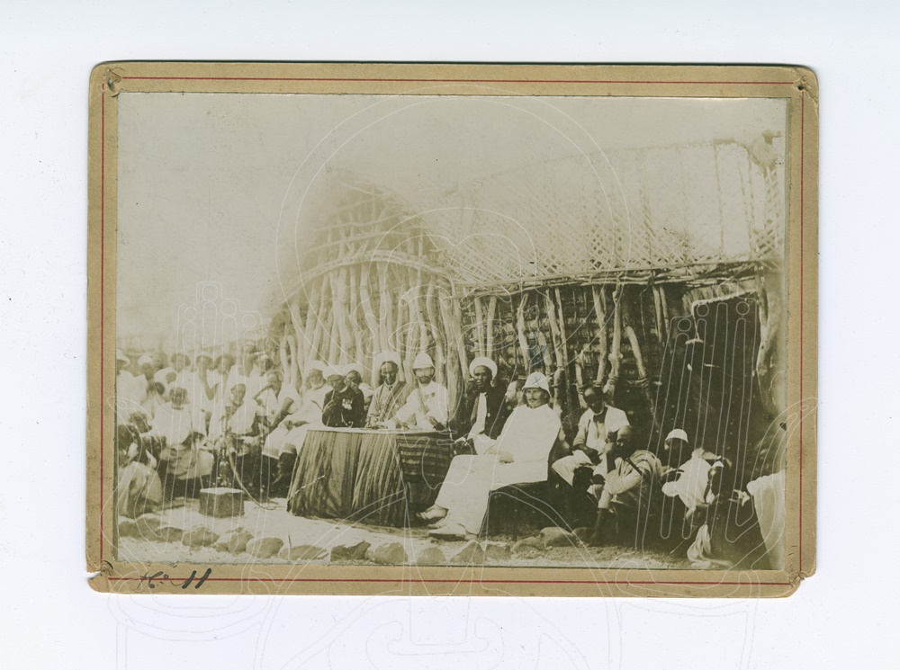 Les signataires du traité conclu entre la France et le sultan de Tadjourah, pour l’abolition de l’esclavage.