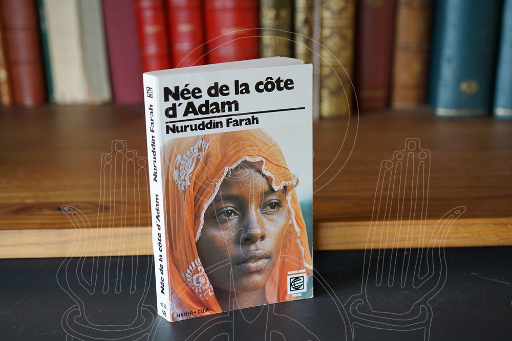 Née de la côte d'Adam.